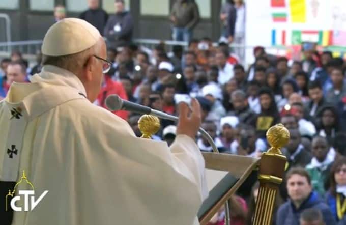 Tra ipocrisie e promesse infrante, le parole di Papa Francesco