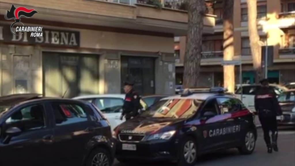 Ostia, arrestati gli autori della rapina al Monte dei Paschi di Siena