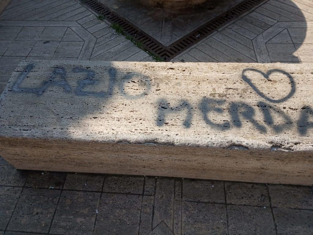 Cerveteri, il degrado di Piazza Gramsci (gallery)