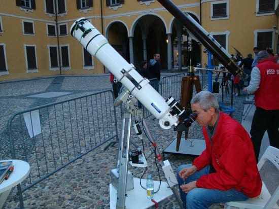 Cerveteri conferenza e Giove con telescopio di Galileo Galilei