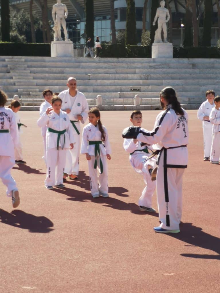 La World Zen domina lo stadio dei Marmi