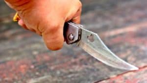 Lite tra coinquilini finisce a coltellate: i Carabinieri arrestano una persona