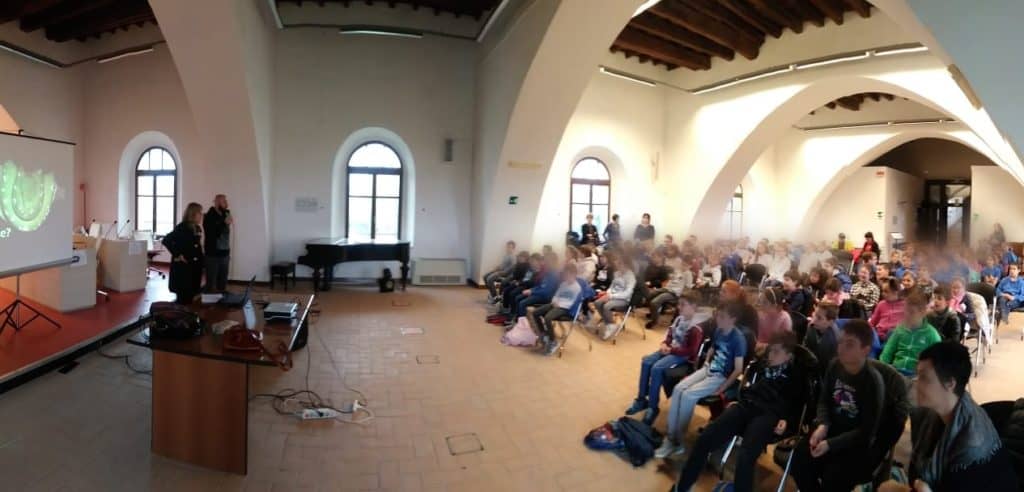 Cerveteri, oltre 100 bambini incantati dal mondo dei serpenti