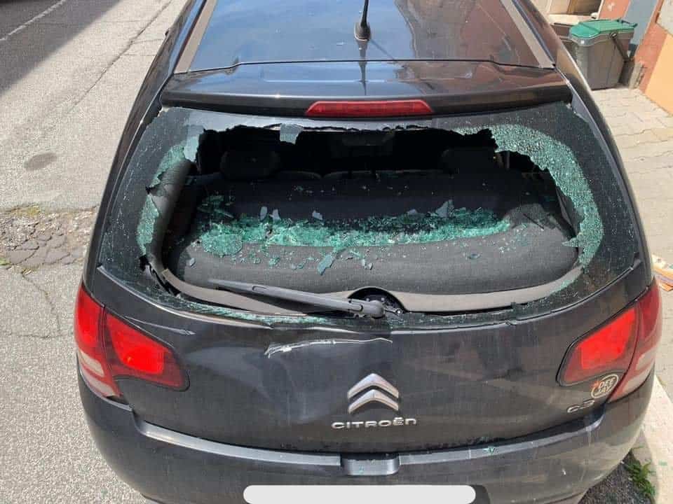 Incidente tra auto: il responsabile scappa e scatta l'appello social
