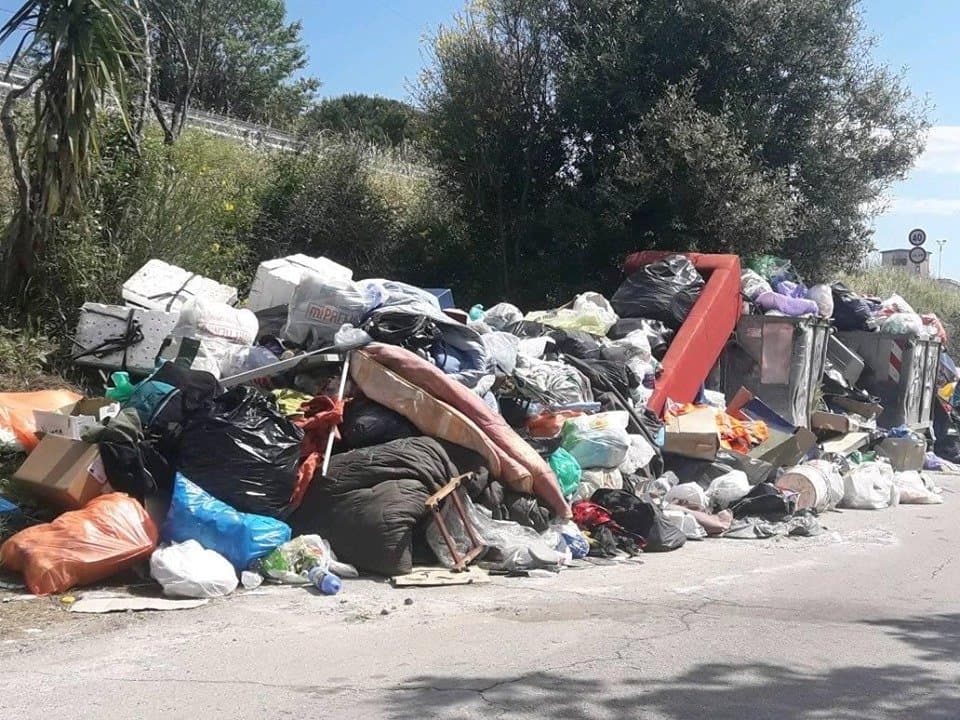 Civitavecchia, impazzano le discariche abusive