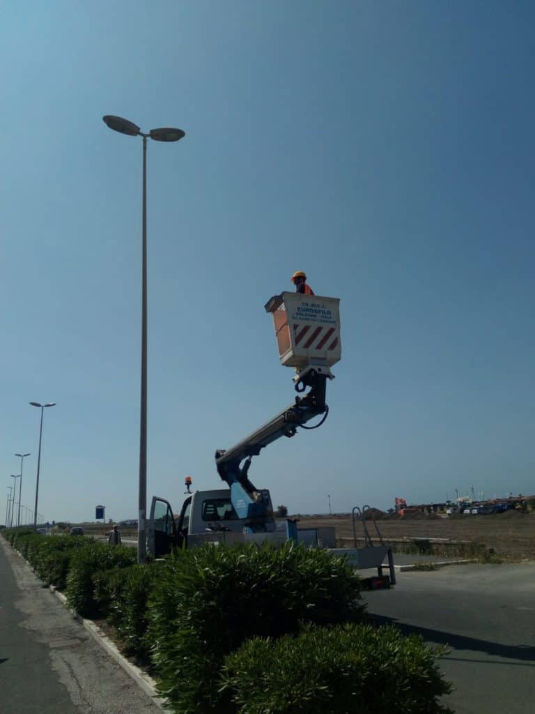 Lungomare dei Navigatori Etruschi, arriva l'illuminazione