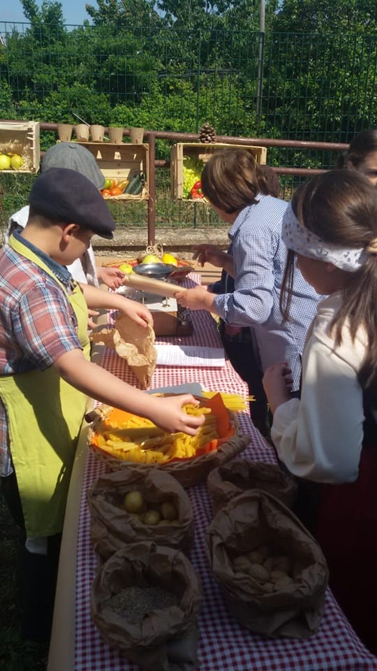 Rivivono gli antichi mestieri del vecchio borgo di Tragliatella