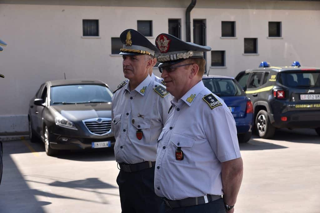 La visita del Comandante della GdF alla Sezione Aerea di Pratica di Mare