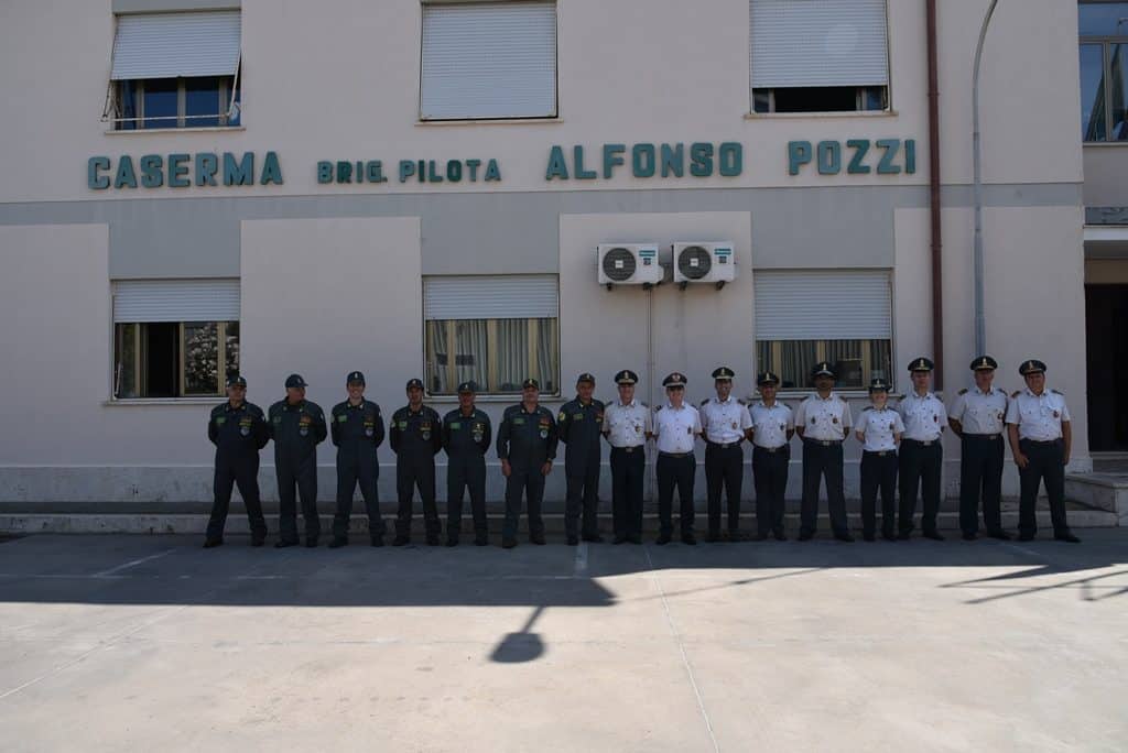 La visita del Comandante della GdF alla Sezione Aerea di Pratica di Mare