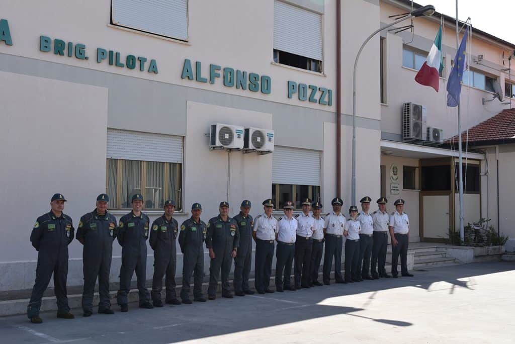 La visita del Comandante della GdF alla Sezione Aerea di Pratica di Mare