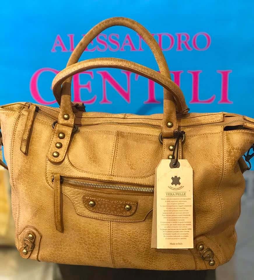 "Gli Ambulanti di Forte dei Marmi" a Ladispoli