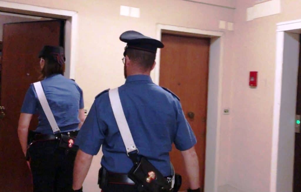 Tor Bella Monaca, piove hashish: in manette due fratelli