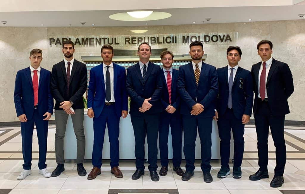 Esperienza internazionale in Moldova per 7 studenti locali