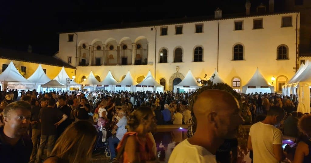 "Sagra dell’uva e del vino dei Colli Ceriti, boom di presenze a Cerveteri!"
