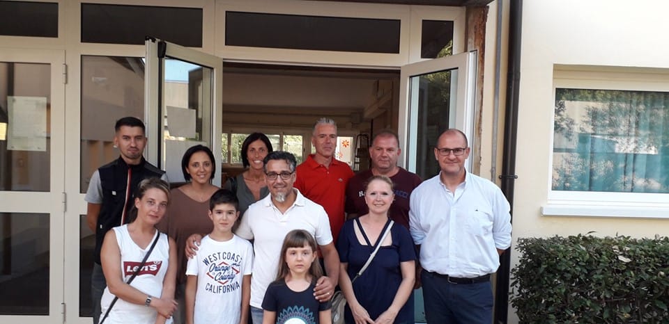 Pennelli, vernici e volontariato per le scuole di Canale e Monterviginio