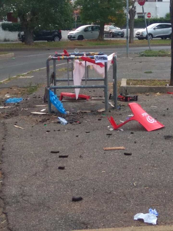 Cerenova, la piazza del mercato in condizioni di degrado (foto da social)