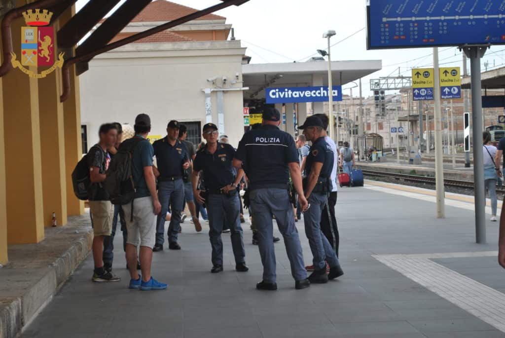 Civitavecchia, sigilli al bar di Campo dell'Oro