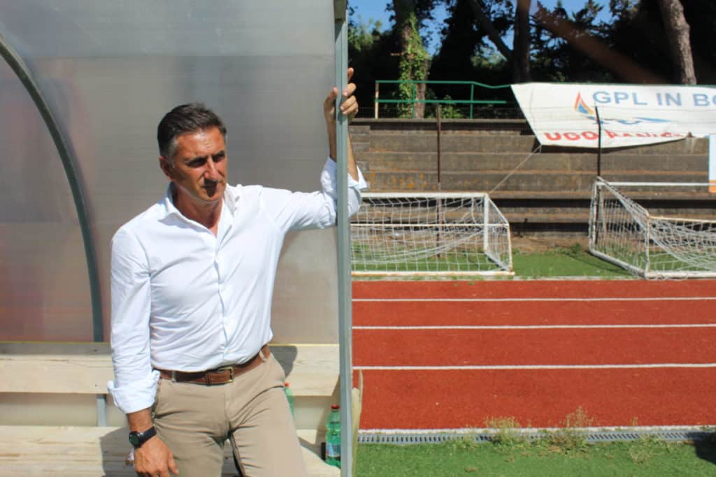 Tre punti che caricano il Borgo San Martino