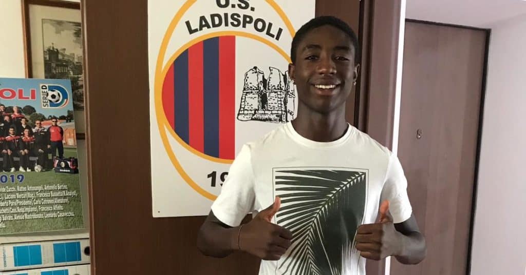 Cori razzisti al giocatore del Ladispoli Ahmed Bapignini