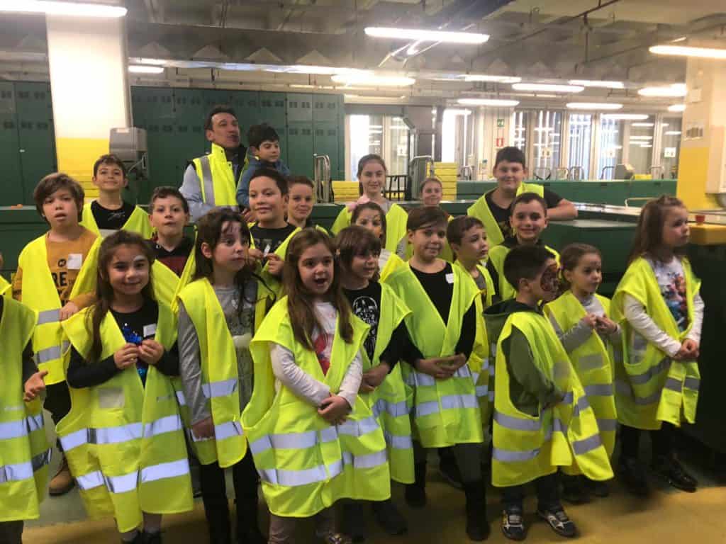 Fiumicino, oltre 60 bambini partecipano all'iniziativa di Poste Italiane 'Posteaperte' 