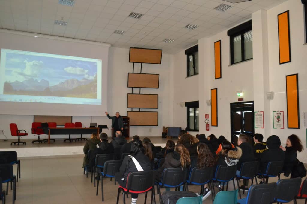 Civitavecchia, scuolambiente allo Stendhal ferma il tempo con un click