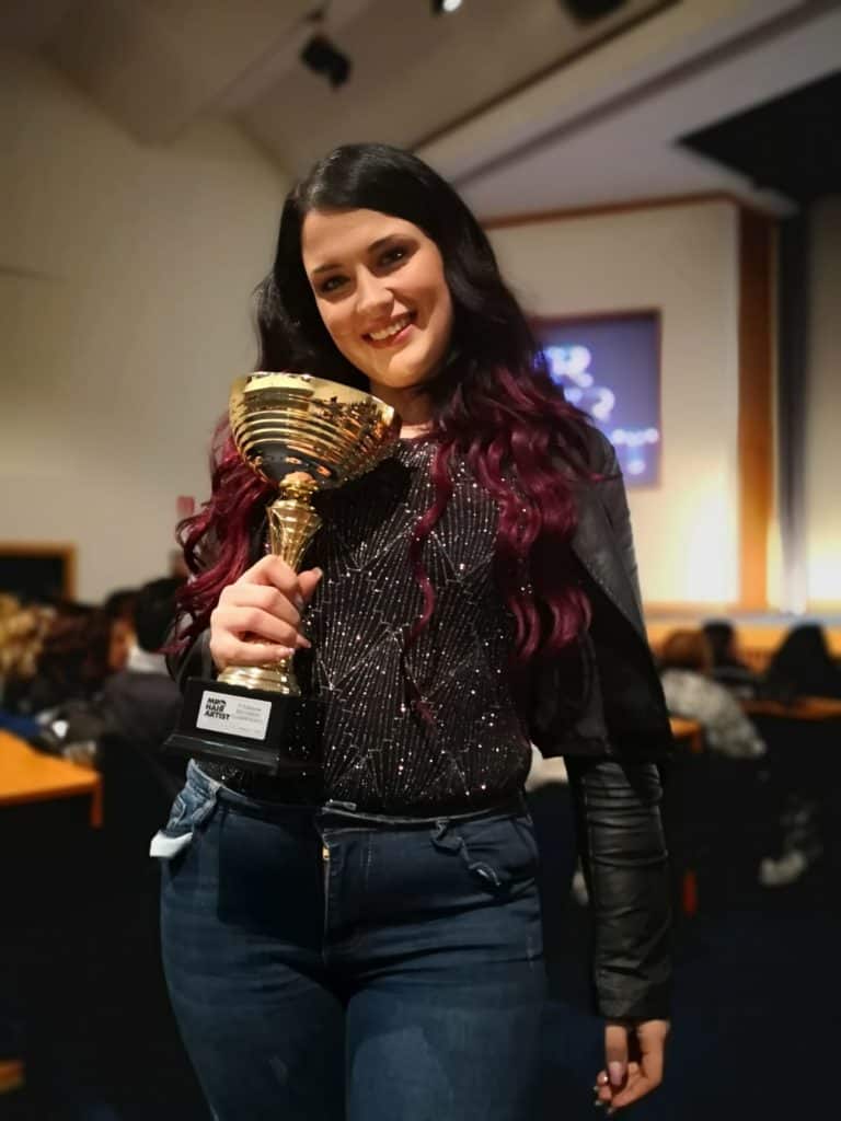 Ladispoli conquista l'argento agli italiani di acconciatura con Asia Braccu di Creare è Arte