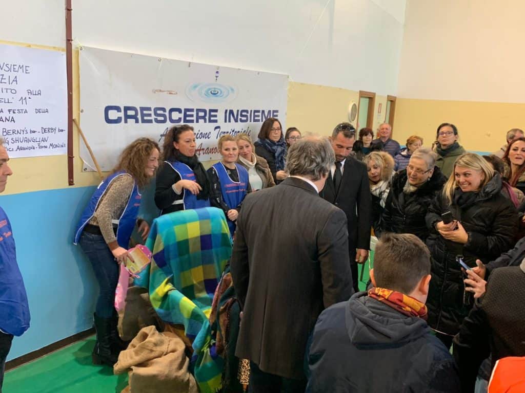 Aranova, successo per la befana di 'Crescere Insieme'