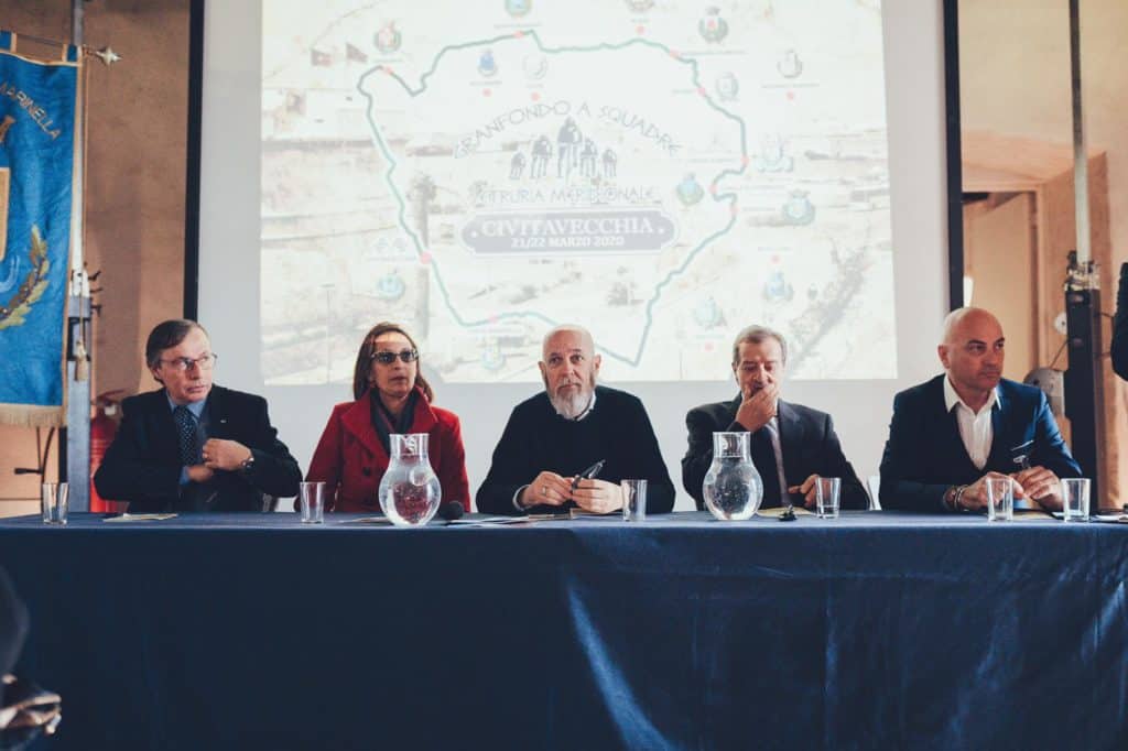 Presentazione in grade stile per la Granfondo dell'Etruria