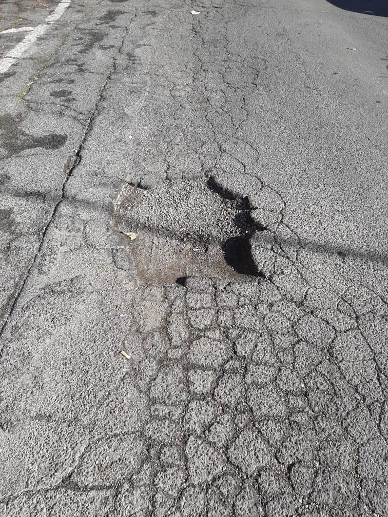 Ladispoli, strade colabrodo: la denuncia dei cittadini