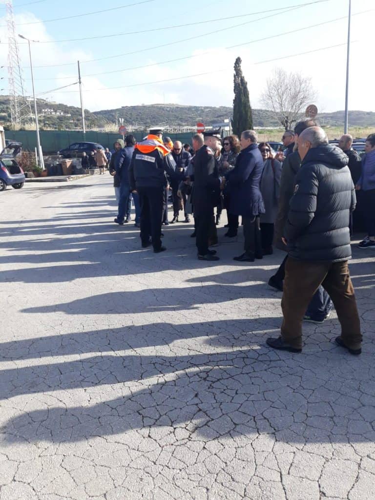 Nuova veste per l'area esterna del cimitero comunale di Santa Marinella