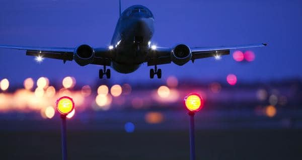 Fiumicino, viaggiava in aereo con un ovulo contenente droga