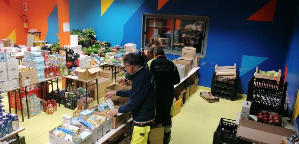 Covid-19 Cerveteri: consegnati 387 pacchi alle famiglie in difficoltà