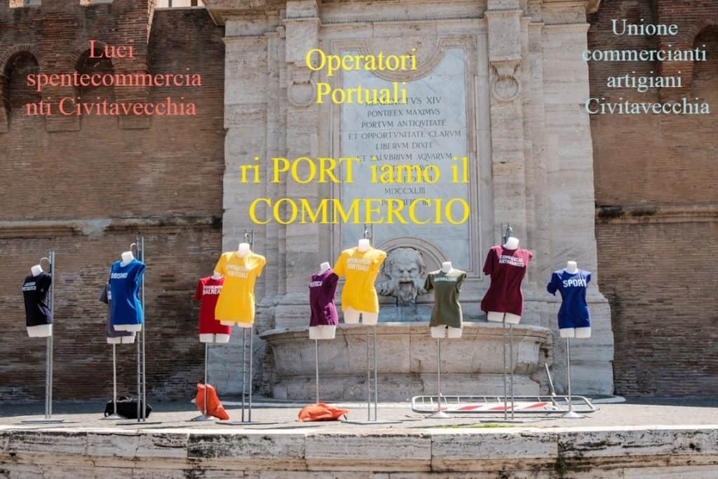 Ri-Port- iamo il Commercio: flash mob ieri a Civitavecchia