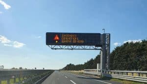 Incendio sull'autostrada A12 tra Cerveteri e Santa Severa