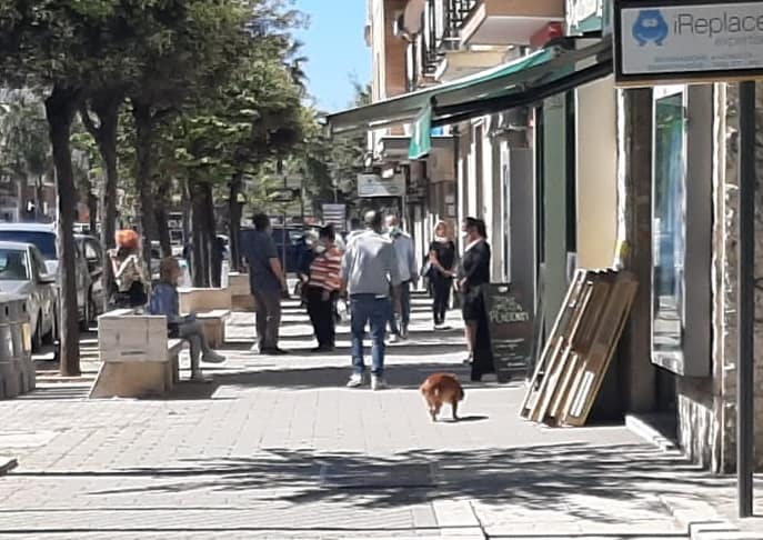 Ladispoli fase 2: le strade tornano a 'vivere' ma con prudenza