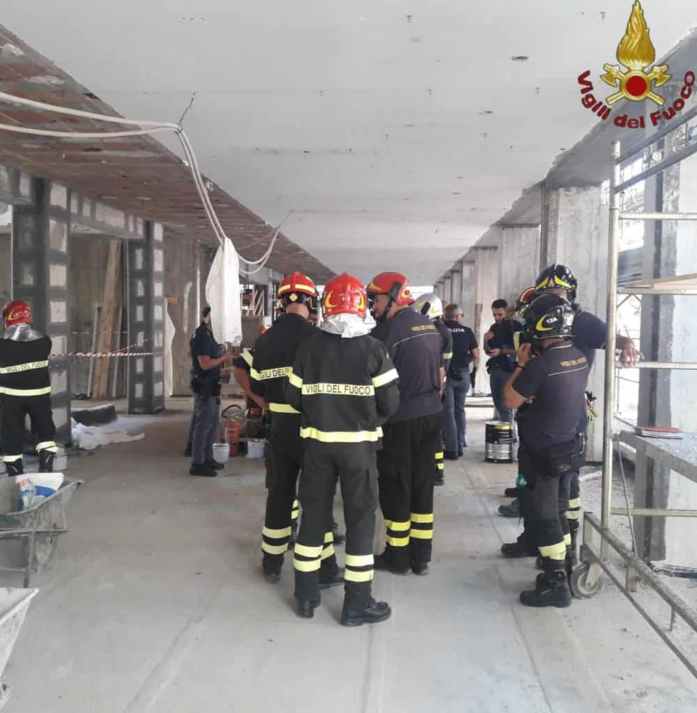 Incidente sul lavoro all'Eur: due morti