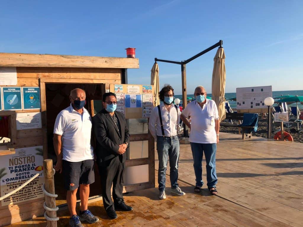 Cerveteri, l'ambasciatore del Guatemala presso la Santa Sede in visita all'associazione nautica di Campo di Mare