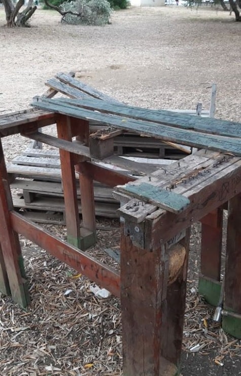 Cerveteri, parco Martiri delle Foibe nel degrado: la denuncia dei cittadini