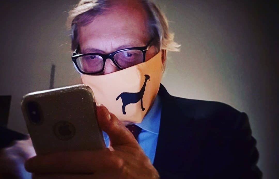 Sgarbi, "A Sutri ristoranti aperti fino alle 22, le pasticcerie fino alle 20"