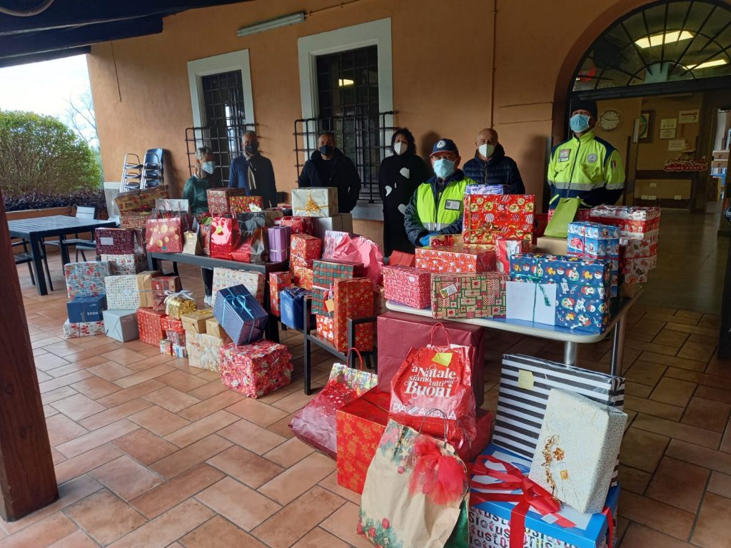 Ladispoli, Babbo Natale al 'San Luigi Gonzaga'