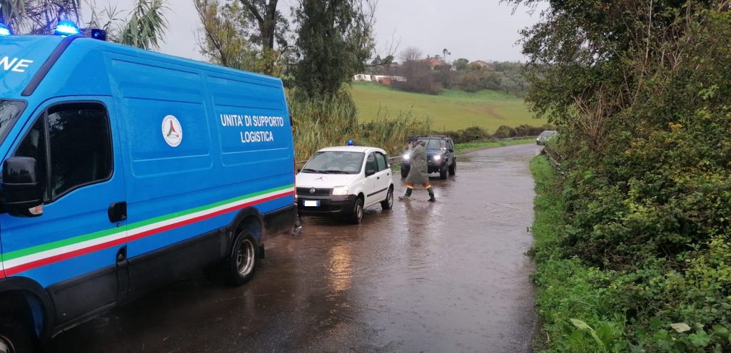 Cerveteri: strade allagate e alberi caduti, interventi su tutto il territorio