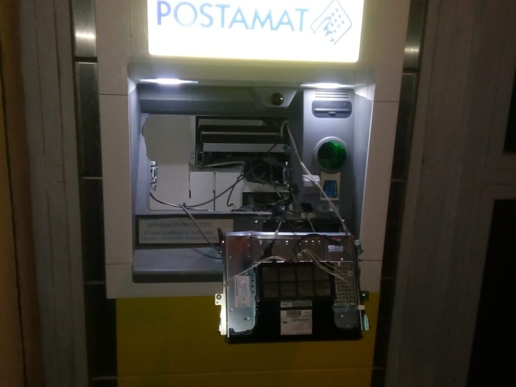 Santa Severa: tentato furto al bancomat dell'ufficio postale
