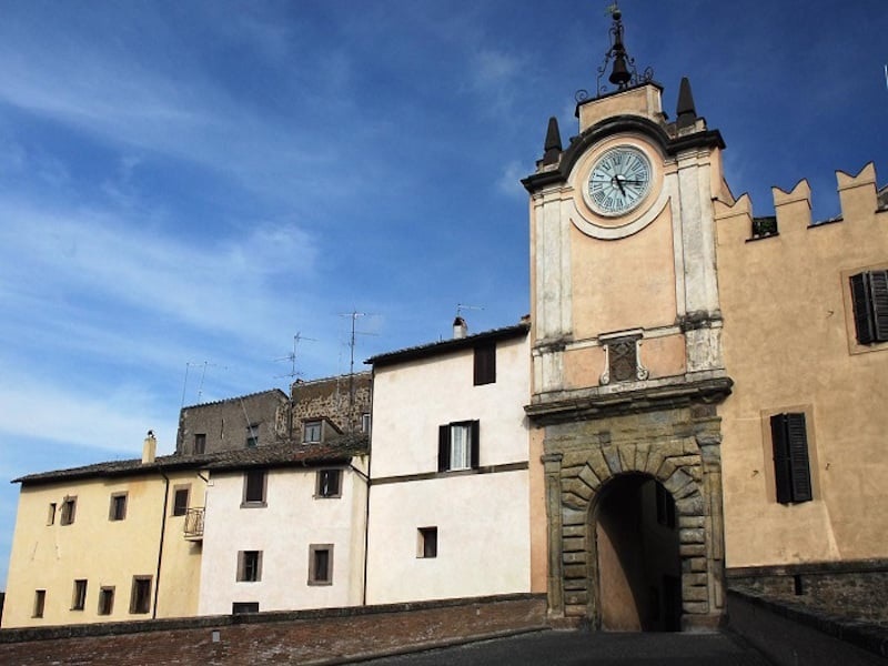 Capranica: rinvenuti 12 atti notarili del 1460 - 1464