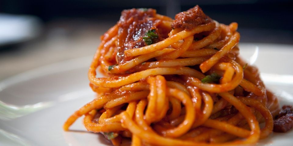 Una amatriciana gratis in segno di protesta contro la chiusura dei ristoranti