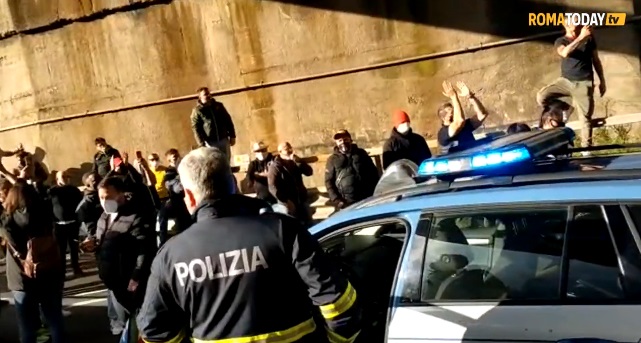 Ristoratori ancora in protesta: bloccata l'autostrada tra Orte e Attigliano