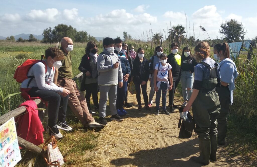 Ladispoli: passeggiata a Torre Flavia per gli alunni della Corrado Melone