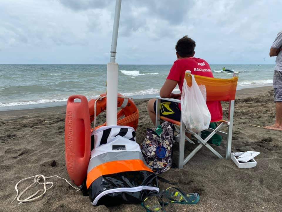 Cerveteri, attivo nell'area Kite Surf servizio di salvataggio itinerante