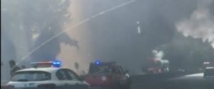 Incendio sulla via Aurelia: bisarca in fiamme. Traffico deviato a Castel di Guido