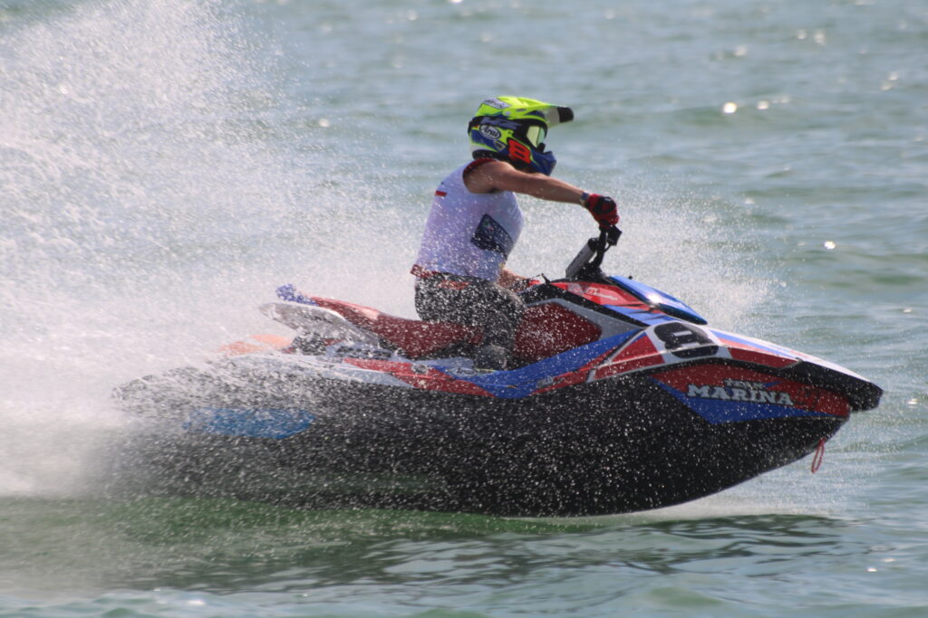 Ladispoli, campionato moto d'acqua. Tutti i vincitori