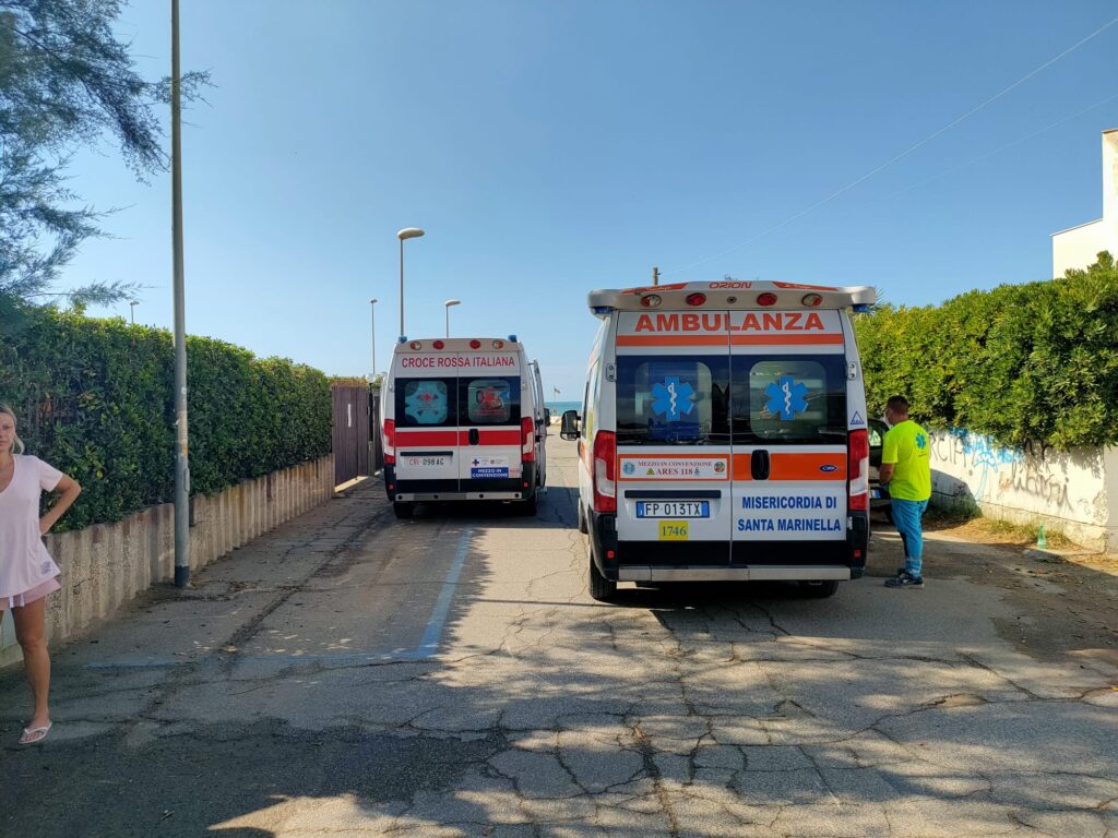 Santa Marinella, incidente tra scooter e auto: ferita 15enne